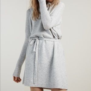 NWOT Viewpoint Turtleneck sweater Dress